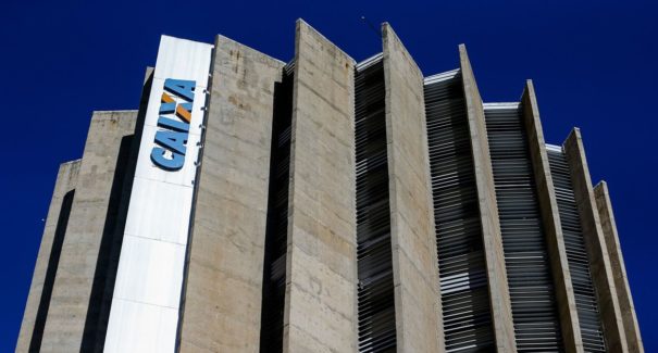 Caixa deve convocar 3 mil aprovados em concurso realizado em 2014