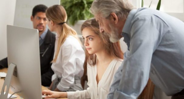 Como manter as contratações de estagiários a distância?