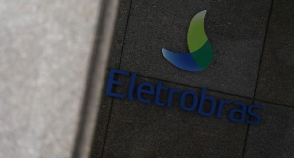 Privatização da Eletrobras é mantida para primeiro semestre de 2022