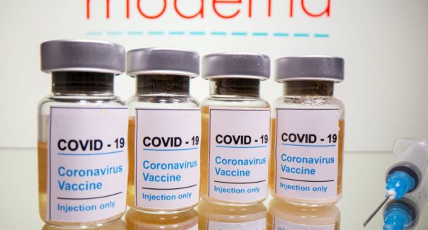 Agência avalia aplicação da vacina Moderna a partir de 12 anos