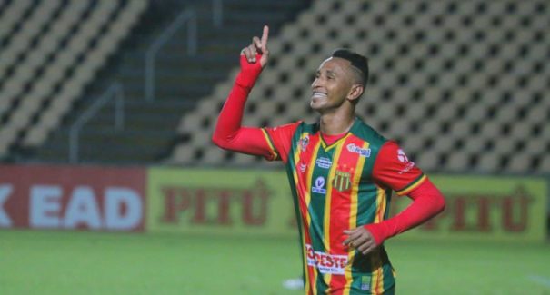 De virada e com dois de Ciel, Sampaio vence o Confiança pela Série B