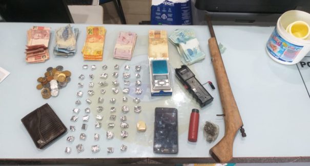 Dois suspeitos são presos por tráfico de drogas em Palmeirândia