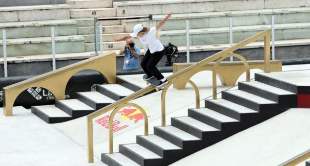 Skate: três brasileiras avançam à semifinal do Mundial de Street