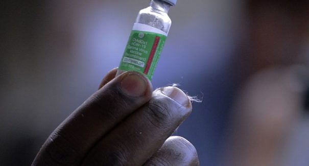 Governo distribuiu mais de 100 milhões de vacinas contra covid-19