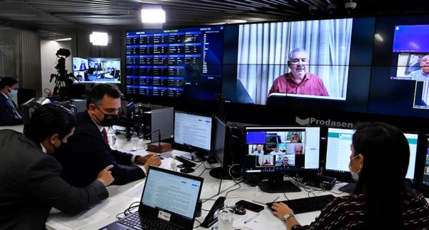 Aprovadas regras para facilitar acesso ao crédito durante pandemia