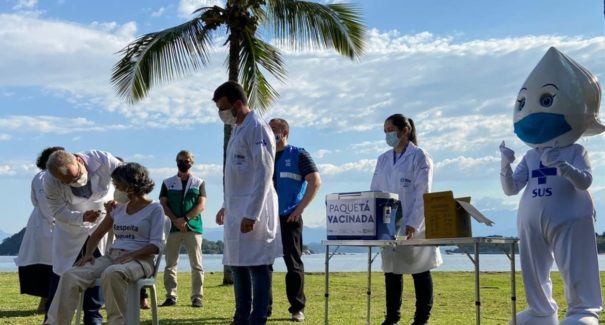 Queiroga: Programa de Imunização é esperança de por fim à pandemia