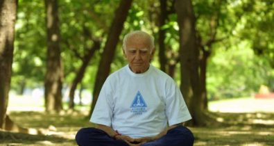 Dia Mundial da Yoga: atividade terapêutica melhora qualidade de vida