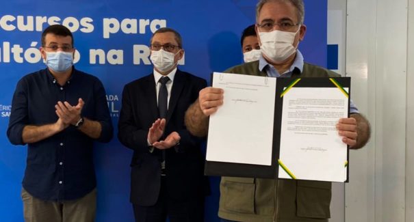 Governo libera R$ 2,8 milhões para ampliar programa Consultório na Rua