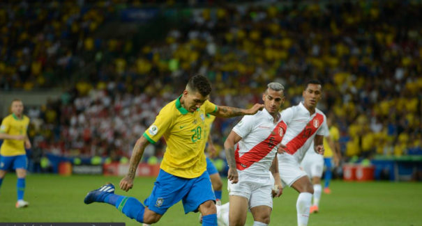 Copa América: Brasil enfrenta seleção peruana no Nilton Santos