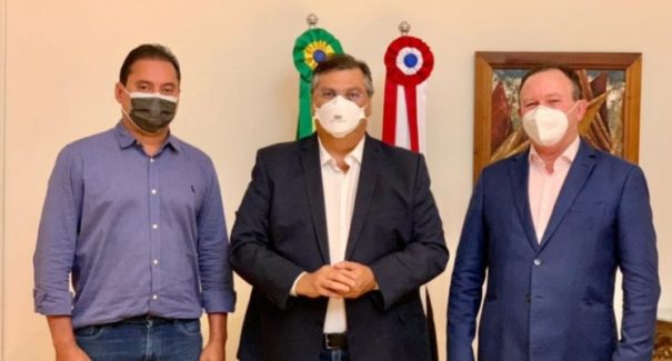 Flávio Dino reúne partidos para decidir futuro dos Leões