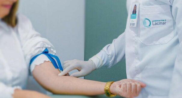 A importância dos exames laboratoriais no controle do diabetes