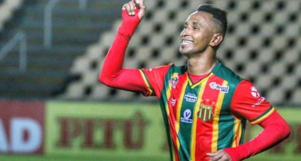 Vitória abre 2 a 0, Ciel faz dois e Sampaio busca empate na Série B