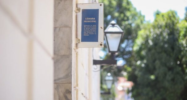 Câmara nomeia novos servidores aprovados em concurso público