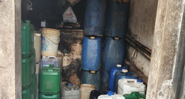 Homem é preso suspeito de vender combustível de forma clandestina na Vila Maranhão