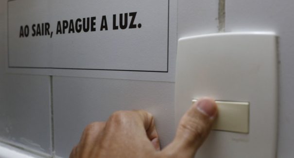 Aneel mantém bandeira tarifária verde para julho