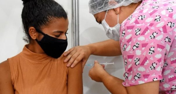 2.500 lu­do­vi­cen­ses não to­ma­ram a 2ª do­se