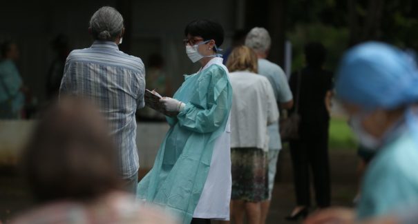 Campanha de vacinação contra gripe imuniza mais 1,6 milhão de pessoas
