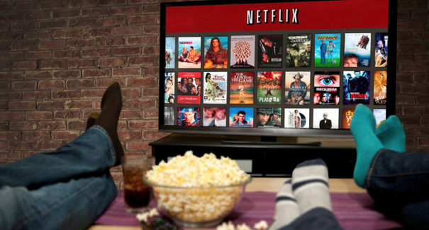 A Netflix anunciou novo plano de assinatura com anúncios, nessa quinta-feira (3)