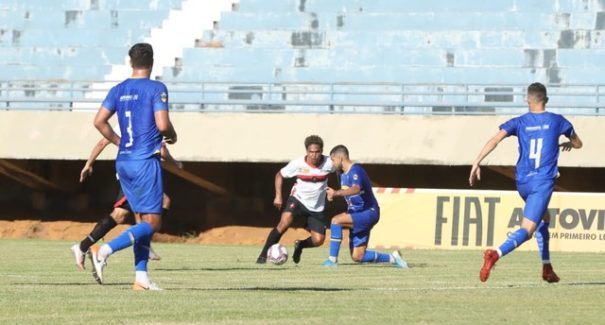 Com falhas defensivas, Moto Club é derrotado pelo Palmas na Série D