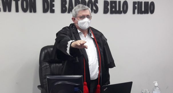 Washington Oliveira é eleito presidente do TCE-MA