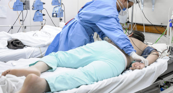 100% dos leitos de UTIs na capital estão ocupados