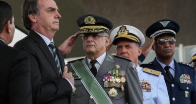 Por que Bolsonaro vai receber tanques de guerra no Planalto nesta terça-feira