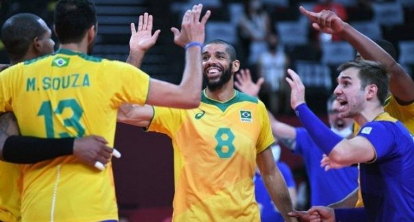 Em novo confronto, Brasil e Rússia buscam vaga na final do vôlei masculino