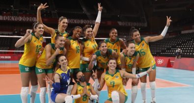 Seleção brasileira de vôlei feminino vence Quênia