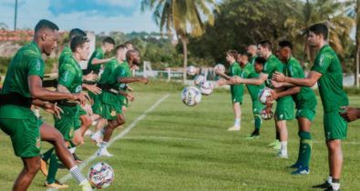 Sampaio terá volta de Ferreira, mas volante Betinho é dúvida