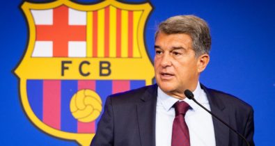 Barcelona pode sair de buraco financeiro em 18 meses, diz presidente