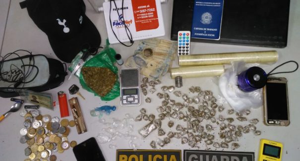 Homem é preso em flagrante suspeito de vender drogas via pix e cartão de crédito