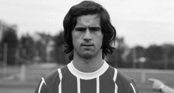 Lendário atacante alemão Gerd Müeller morre aos 75 anos