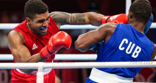 Abner fatura 1º bronze no boxe; Bia vence e avança à semi em Tóquio