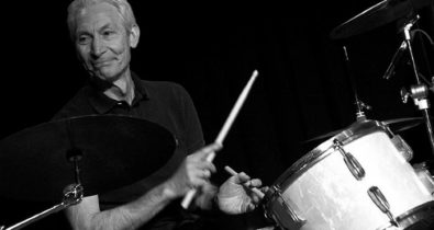 Morre baterista dos Rolling Stones, Charlie Watts