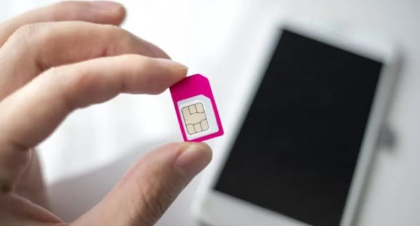 Procon: operadoras não podem obrigar consumidor a aderir a novo plano para resgatar chip