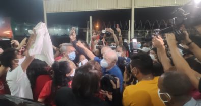 Ex-presidente Lula chega a São Luís