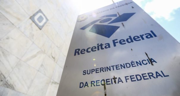 Sancionada lei que facilita regularização de dívidas com a Receita Federal