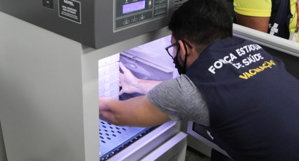 Nova remessa da vacina Pfizer chega ao Maranhão para distribuição