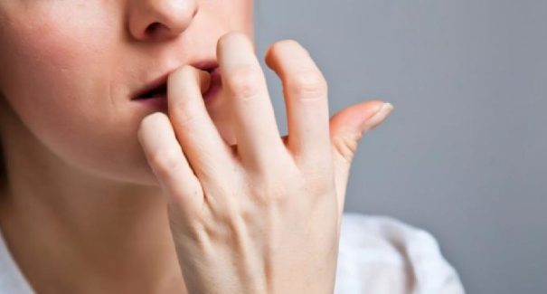 Metade dos jovens de 18 a 24 anos classificam a própria saúde mental como ruim