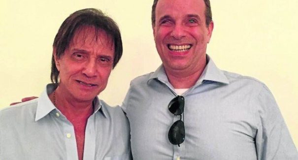 Morre, aos 52 anos, o radialista Dudu Braga, filho de Roberto Carlos