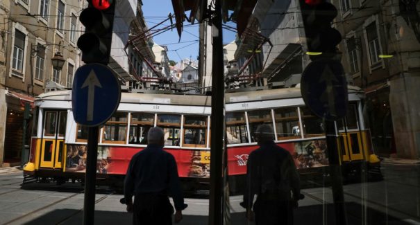 Portugal autoriza a entrada de turistas brasileiros