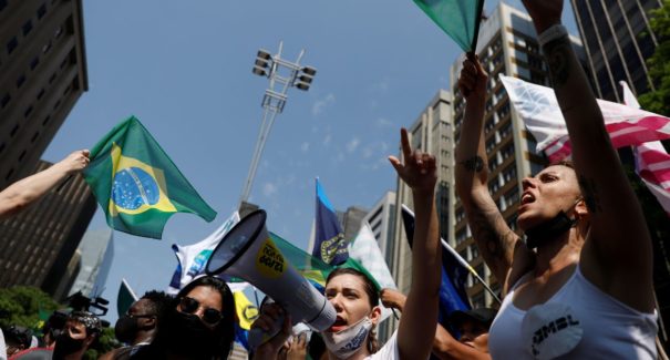 Capitais registram manifestações contra o governo federal