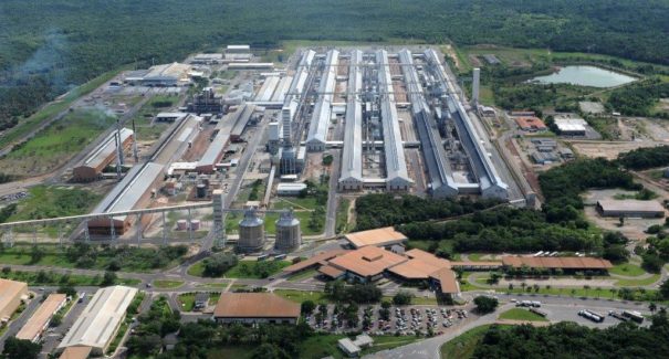 Alumar aumenta capacidade e inicia produção de alumínio na fábrica da Redução