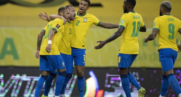 Seleção vence Peru e mantém campanha perfeita nas Eliminatórias