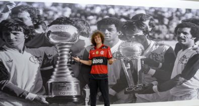 David Luiz é apresentado oficialmente pelo Flamengo