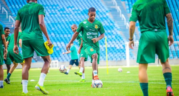 Sampaio fecha preparação e viaja para Campinas-SP