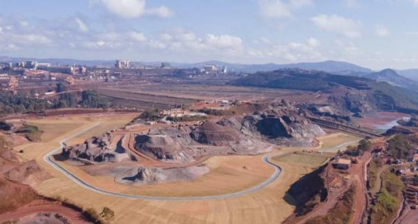 Vale tenta resgatar 39 trabalhadores presos em mina no Canadá