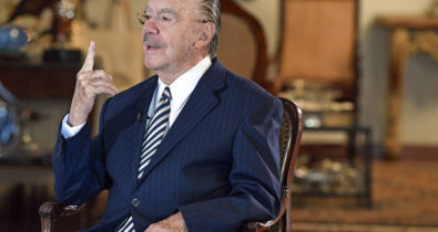 Ex-presidente José Sarney recebe alta após acidente doméstico