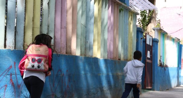 Estratégias para vacinar adolescentes devem envolver ambiente escolar