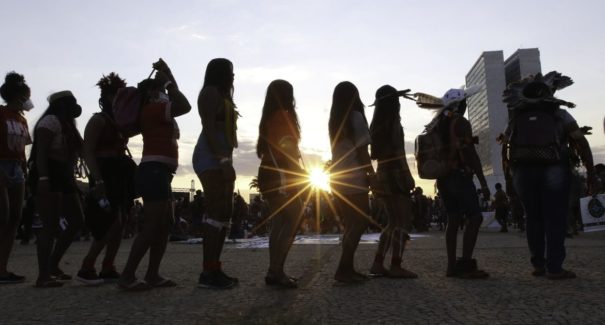 Senado aprova PEC do marco temporal para demarcação de terras indígenas
